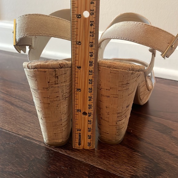 MRKT sandals size 9 - Picture 5 of 6